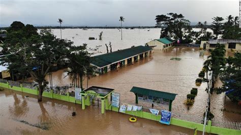 Philippines: Tropical Storm Agaton .